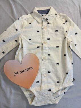 OshKosh B'gosh - LIKE NEW - Bear Pattern corduroy Button Down Shirt